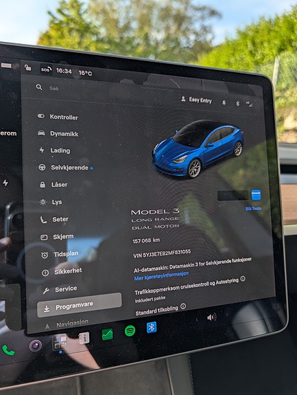 Tesla Model 3 24 of 30