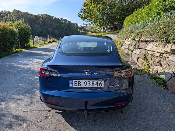 Tesla Model 3 6 of 30