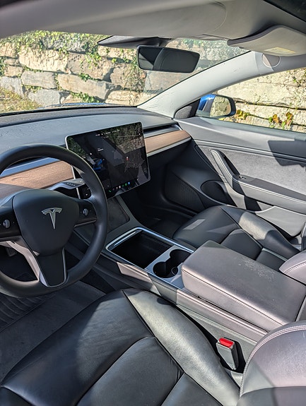 Tesla Model 3 13 of 30