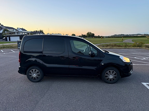 Peugeot Partner 5 of 23