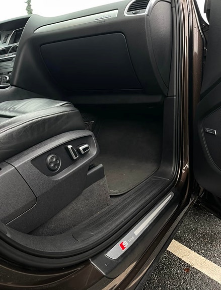 Audi Q7 13 of 16