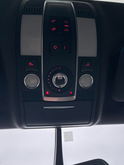 Audi Q7 16 of 16