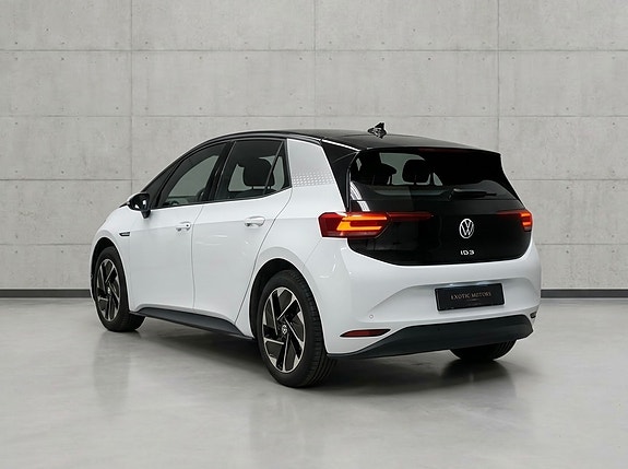 Volkswagen ID.3 4 of 26