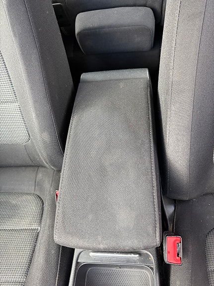 Volkswagen Passat 15 of 24