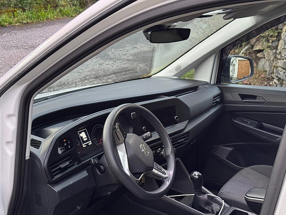 Volkswagen Caddy Maxi 9 of 14