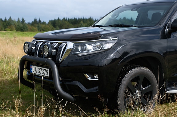 Toyota Land Cruiser 3 of 21
