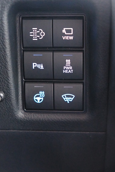 Toyota Land Cruiser 13 of 21