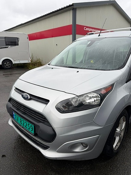 Ford Transit Connect 7 of 17