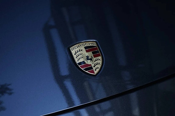 Porsche Panamera 4 16 of 30