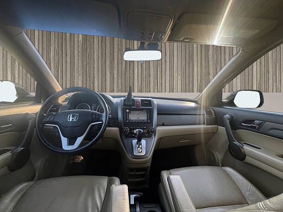 Honda CR-V 13 of 17