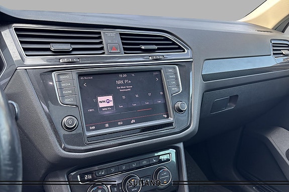 Volkswagen Tiguan 13 of 27