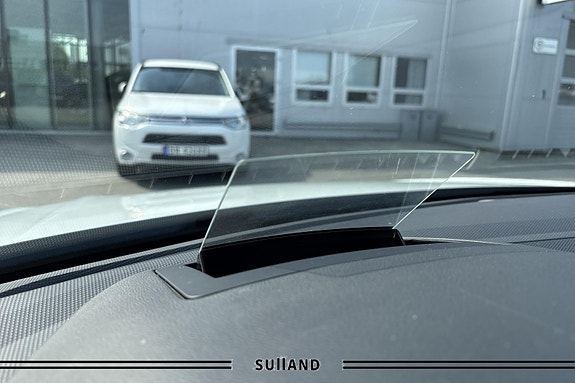 Volkswagen Tiguan 25 of 27