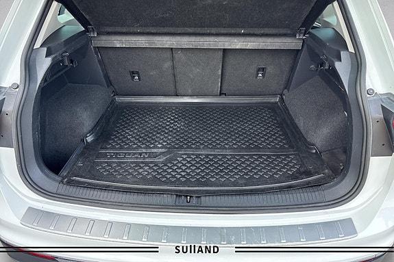 Volkswagen Tiguan 18 of 27