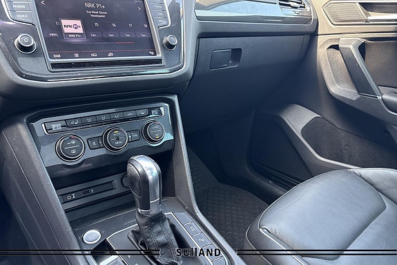 Volkswagen Tiguan 14 of 27