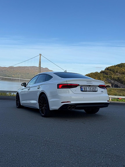 Audi A5 17 of 30
