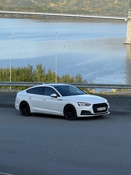 Audi A5 8 of 30