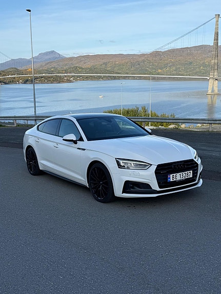 Audi A5 7 of 30