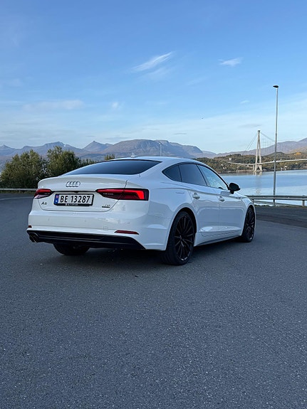 Audi A5 21 of 30