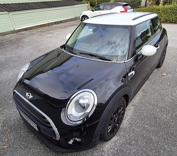 MINI Cooper 2 of 20