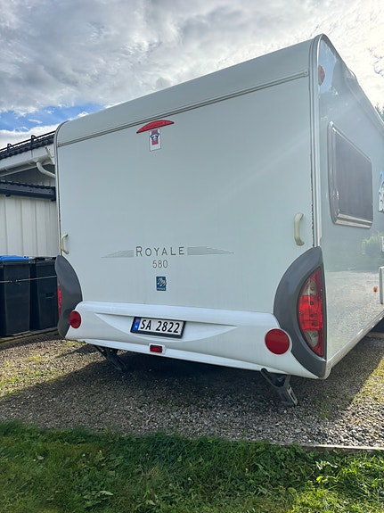 Knaus 9 of 10