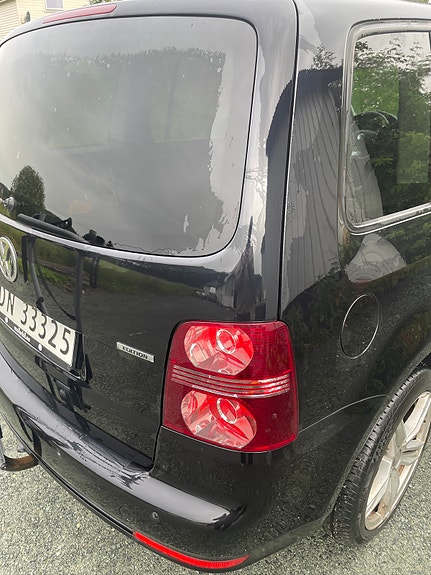 Volkswagen Touran 7 of 13