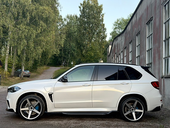 BMW X5 8 of 30