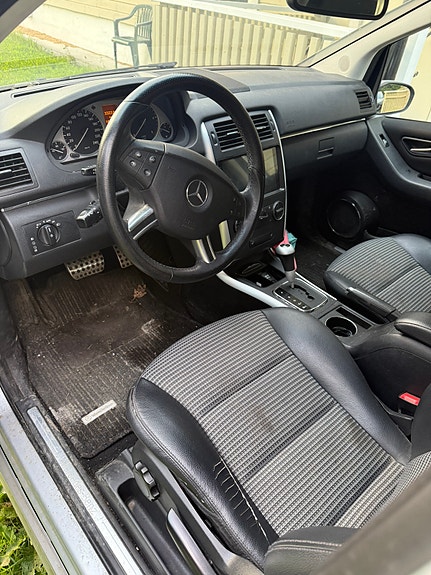 Mercedes-Benz B180 d 6 of 18