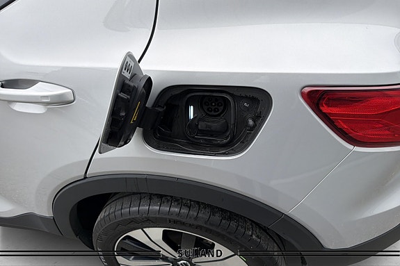 Volvo XC40 9 of 28