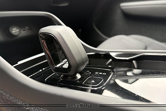 Volvo XC40 22 of 28