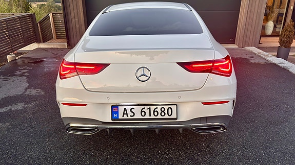 Mercedes-Benz CLA180 4 of 15