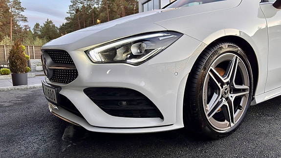 Mercedes-Benz CLA180 7 of 15