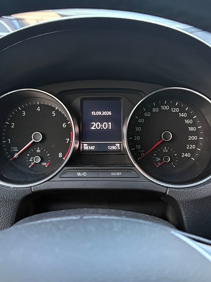 Volkswagen Polo 11 of 23