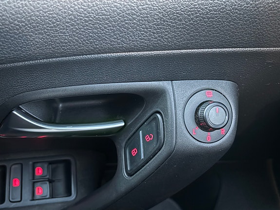 Volkswagen Polo 19 of 23