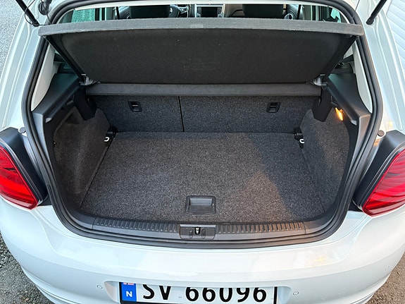 Volkswagen Polo 23 of 23