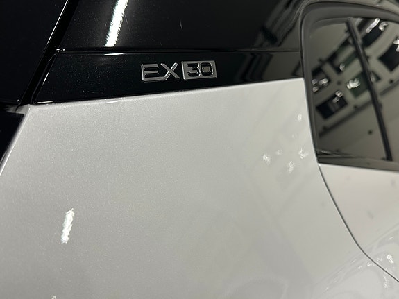 Volvo EX30 14 of 30