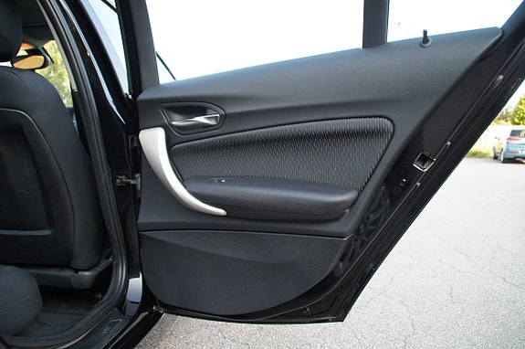 BMW 116i 19 of 28