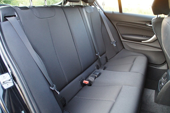 BMW 116i 17 of 28