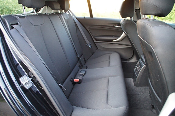 BMW 116i 18 of 28