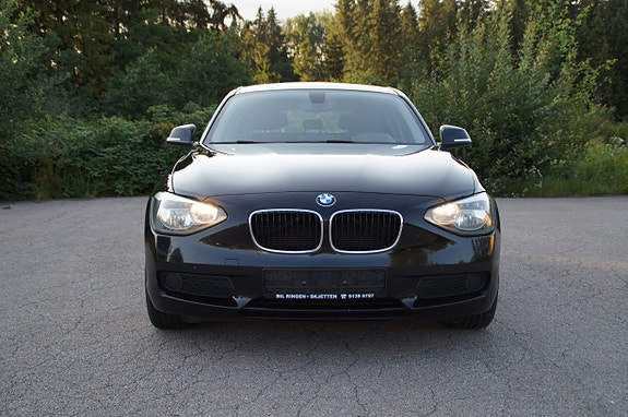 BMW 116i 8 of 28