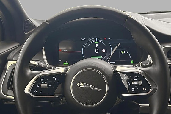 Jaguar I-PACE 8 of 25