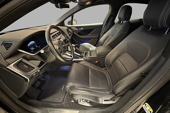 Jaguar I-PACE 22 of 25