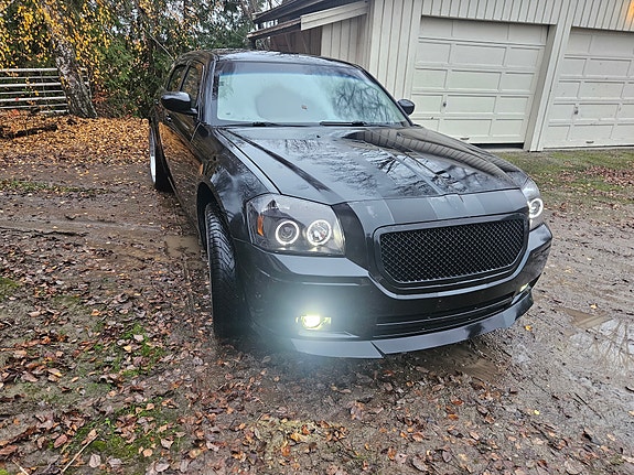 Dodge Magnum 15 of 30