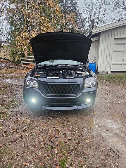 Dodge Magnum 26 of 30