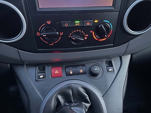 Peugeot Partner 22 of 30