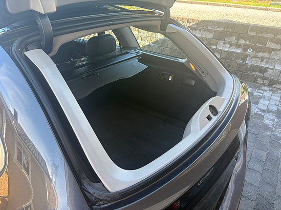 BMW 520d 5 of 13
