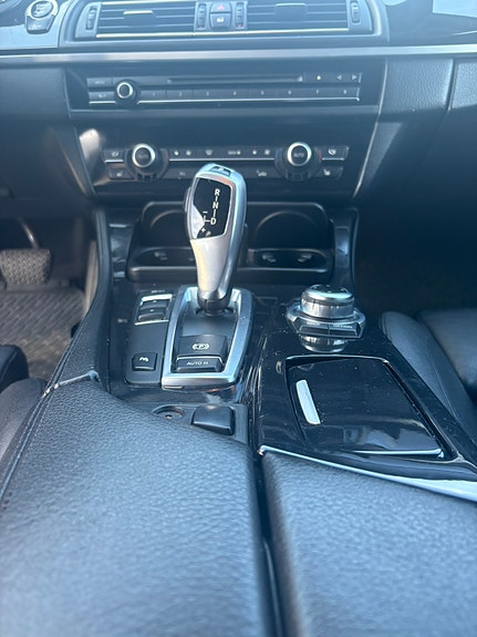 BMW 520d 9 of 13