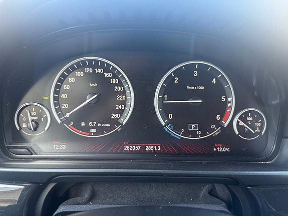 BMW 520d 10 of 13