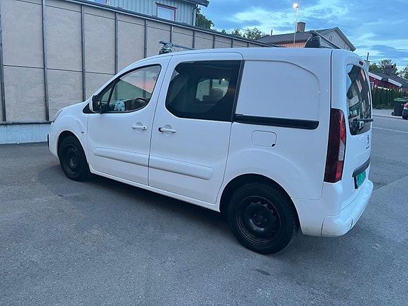 Peugeot Partner 4 of 14