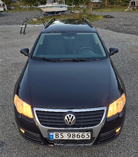 Volkswagen Passat 8 of 20