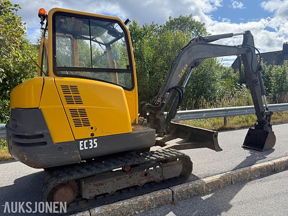Volvo EC 35 gravemaskin - 1790 timer MVA FRI 7 of 29